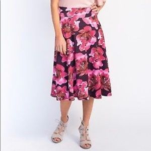 Agnes & Dora XL Midi Skirt